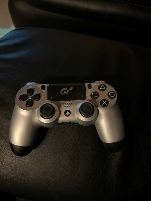 PS4 Dualshock 4 Controller - (PS4) - Silver