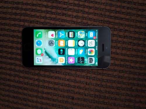 Iphone 5s 16GB Grey. In excellent condition