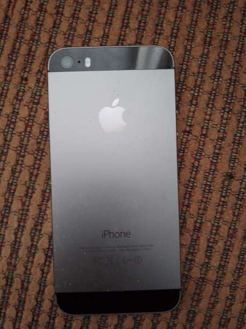 Iphone 5s 16GB Grey. In excellent condition