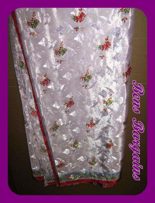 Sari - White and Red