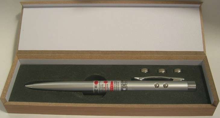 BRAND NEW 3 IN ONE PEN TORCH POINT LIGHT WRIGHT