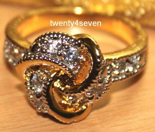 Beautiful and elegant marquis-cut genuine Swarovski Austrian crystal! Very Pretty