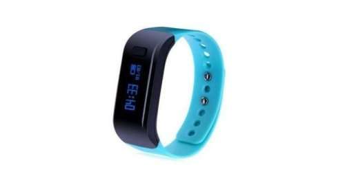 Fitness Tracker With Full Face Display