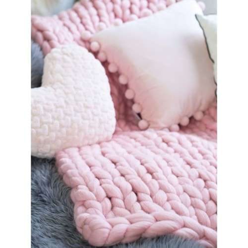 Large Chunky Knit Blanket