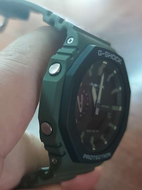 Casio Gshock GA2110SU