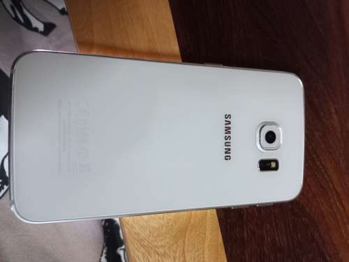 Samsung S6 edge in mint condtion