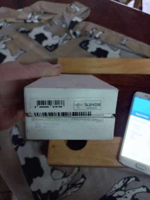 Samsung S6 edge in mint condtion