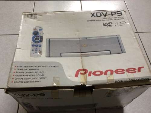 Pioneer 7 inch screen DVD player and 6 remote control DVD changer