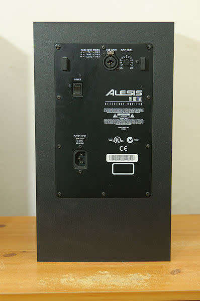 Alesis M1 Active Mk2 (Studio Monitors)