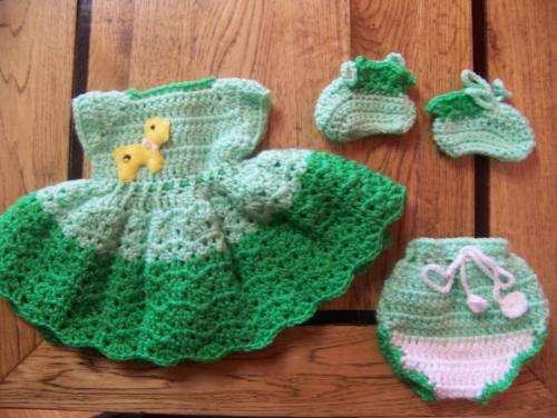 Lovely "Play Time" knitted & crochet clothes - 30cm to 40cm doll