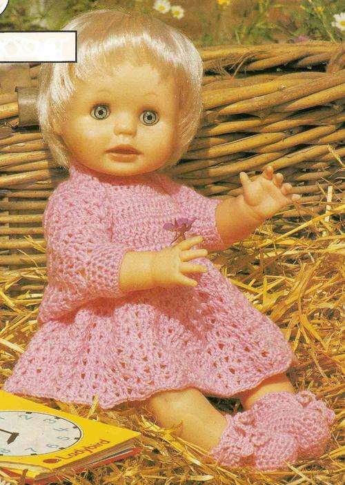 Beautiful set of "In the Pink" Dolls Clothes crochet - 30cm to 43cm dolls