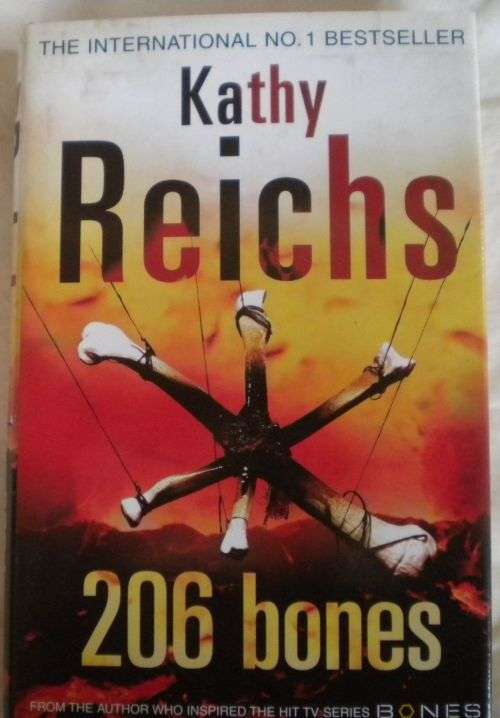 206 Bones by Kathy Reichs