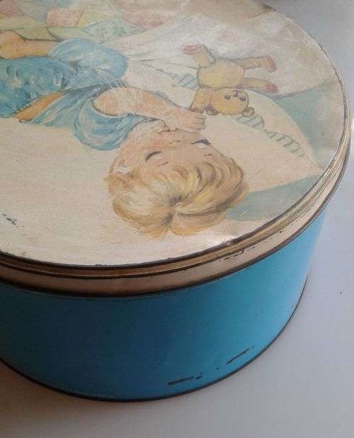 Vintage Bakers Ltd tin