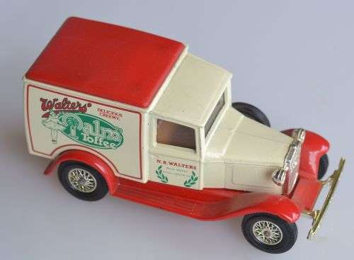 Matchbox "Palm Toffee"