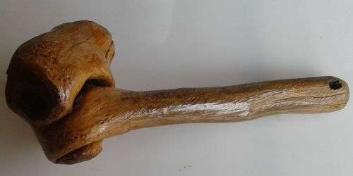 Very interresting wooden hammer