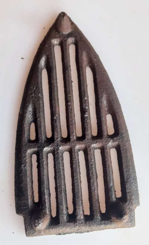 Vintage iron no 4 with stand