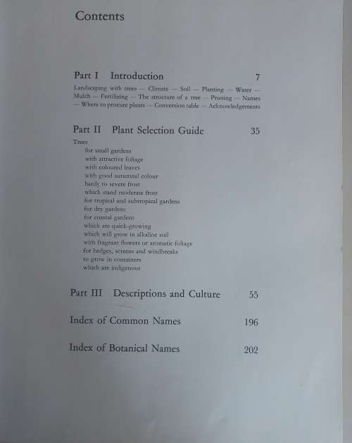 Gardening with trees by Una van der Spuy