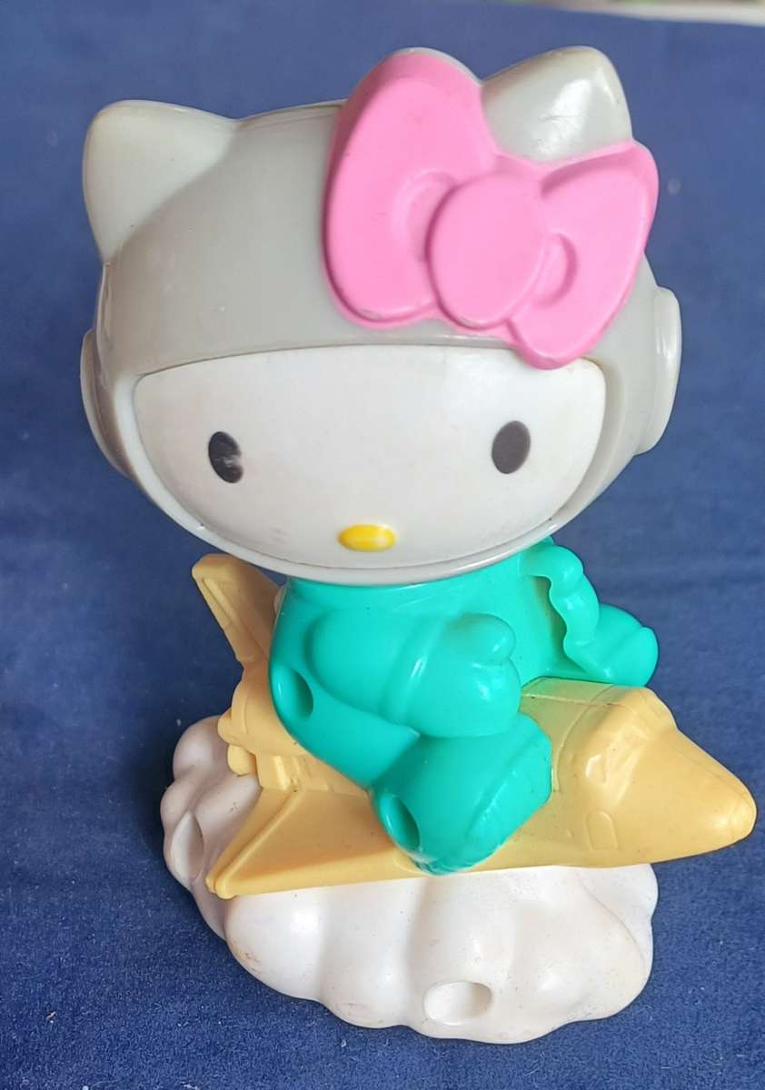 Hello Kitty McDonalds toy