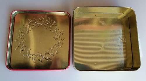 Woolworths all-butter shortbread tin