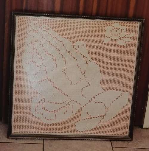 Framed praying hands crochet