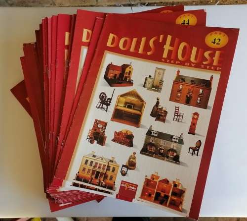 117 Doll`s house magazines