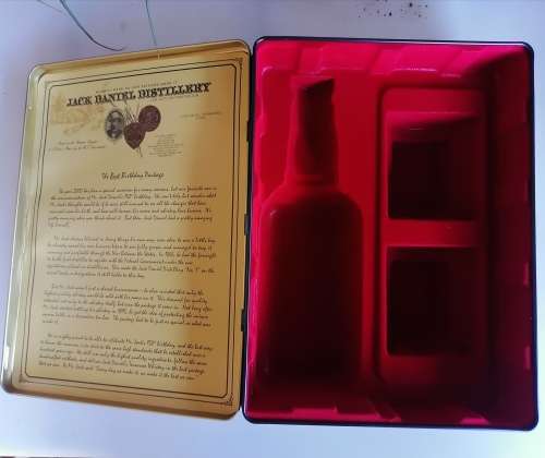 Jack Daniel`s tin