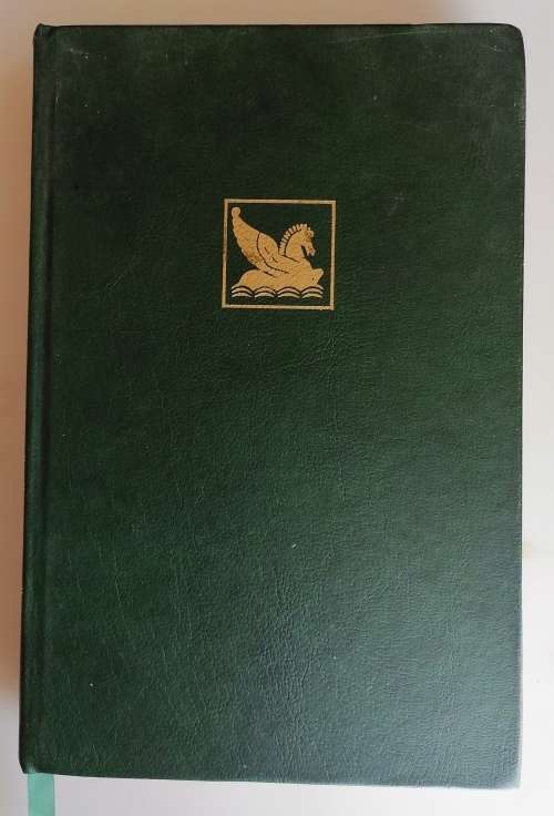 Reader`s digest condensed book: Cold harbour, A time to love, Flying free, Crackdown