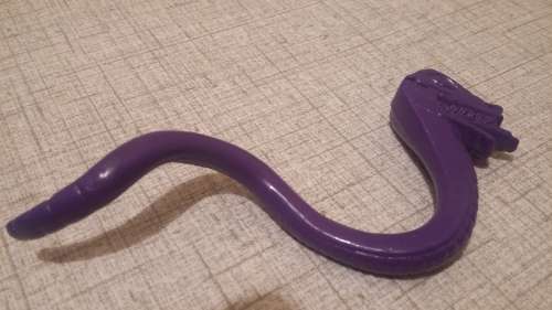 SQUEEZE PET SNAKE