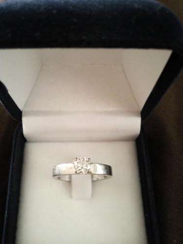 0.468ct Round Brilliant engagement ring