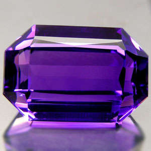 Collector's gem! 26.40 cts Genuine AMETHYST!