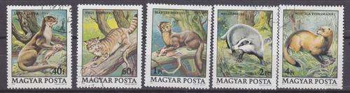 5 BEAUTIFUL THEMATIC STAMPS - WILDLIFE - HUNGARY