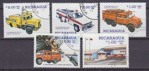 5 BEAUTIFUL THEMATIC STAMPS - FIRE TRUCKS - NICARAGUA