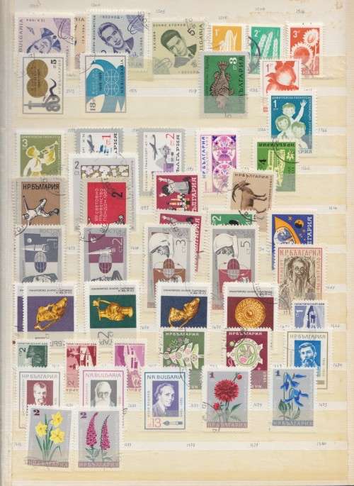 EARLY BULGARIA AND GERMANY COLLECTION IN ALBUM - 1100+ STAMPS - SEE 15 SCANS