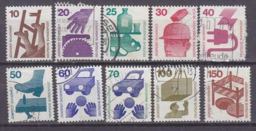 10 GERMANY DEFINITIVE STAMPS FROM 1971