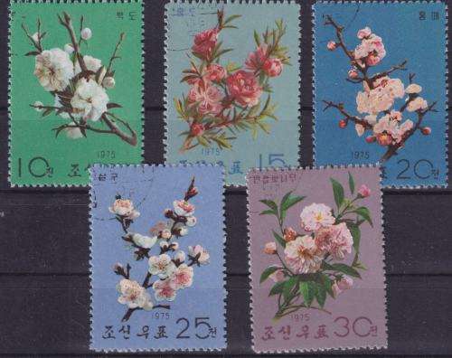 NORTH KOREA STAMPS - 1975 Tree and Shrub Flowers