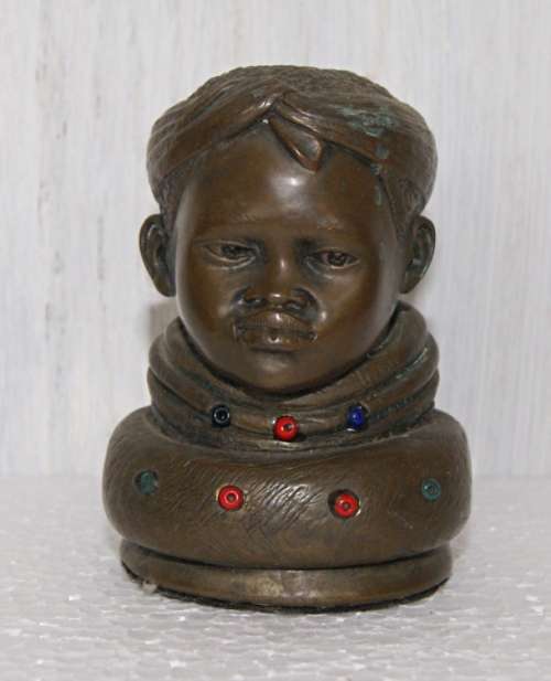 Vintage N`debele Girl Bronze by Artist Casper D