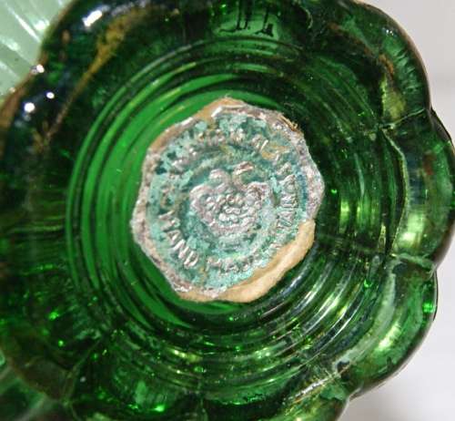 *REDUCED* Green Venetian Glass Pedestalled Dish