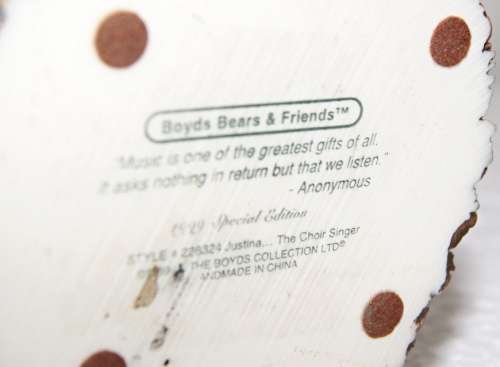 Boyds Bears and Friends `Justina The Choir Singer` Figurine