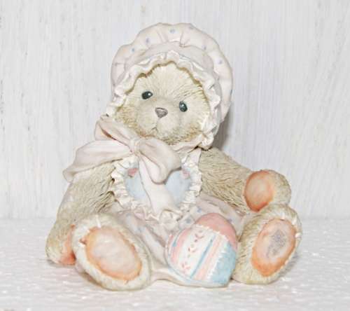 Cherished Teddies `Kelly` Figurine Reg No 3C6/442