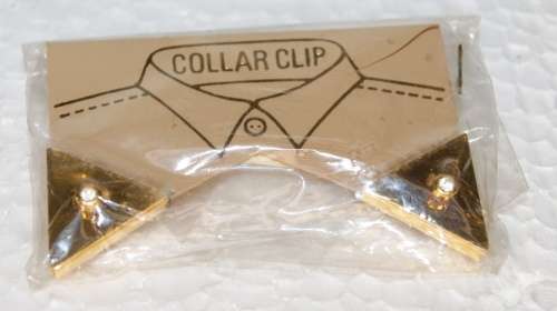 Gold Plated Collar Clips in Original Packaging @@@ CCCRRRAAAZZZYYY R1 START!