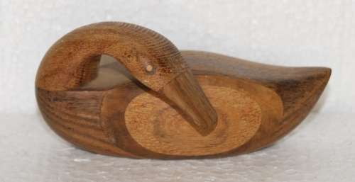 Wooden Hand Carved Duck @@@ CCCRRRAAAZZZYYY R1 START!!!