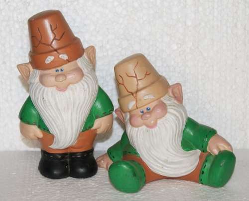 Pair of Garden Gnomes @@@ CCCRRRAAAZZZYYY R1 START!!!