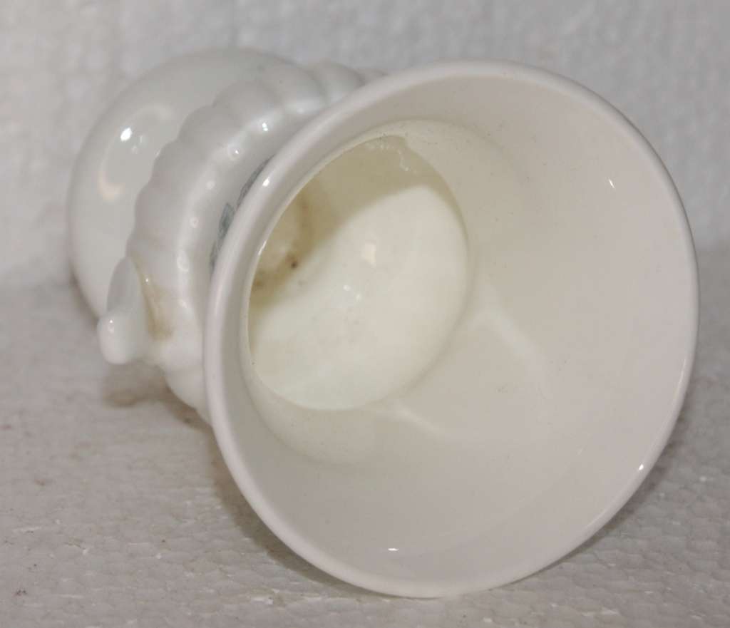 Wedgwood Urn Style Vase @@@ CCCRRRAAAZZZYYY R1 START!!!