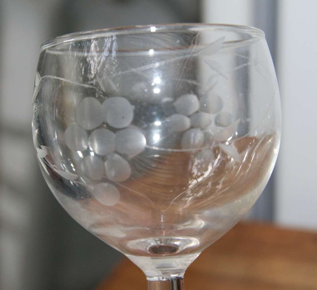 Grape Pattern Hock Glasses (6 available, price per glass)