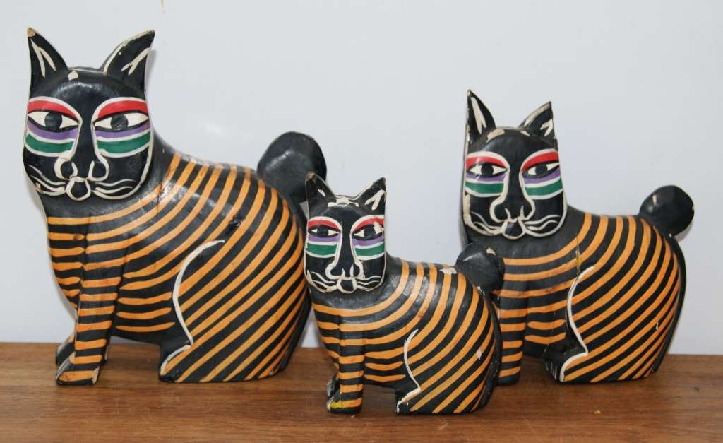 Set of 3 Graduated Cats