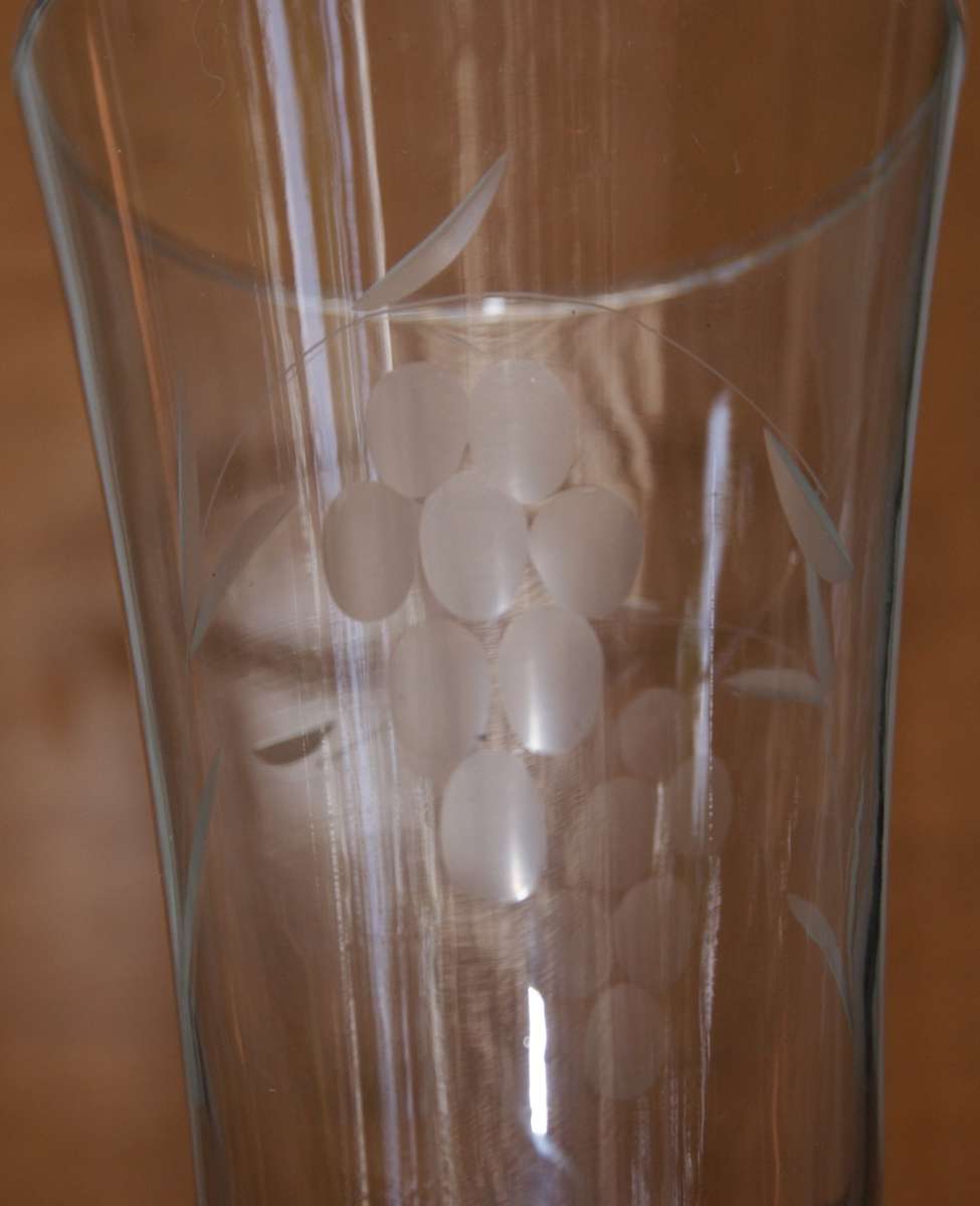 Grape Pattern Beer Glass (5 available, price per glass)