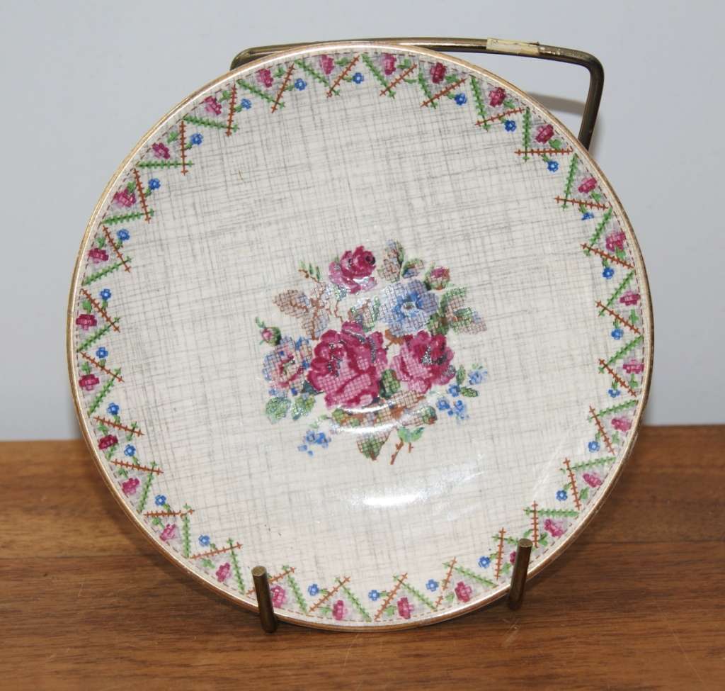 J&G Meakin Saucer (2 available, price per saucer)