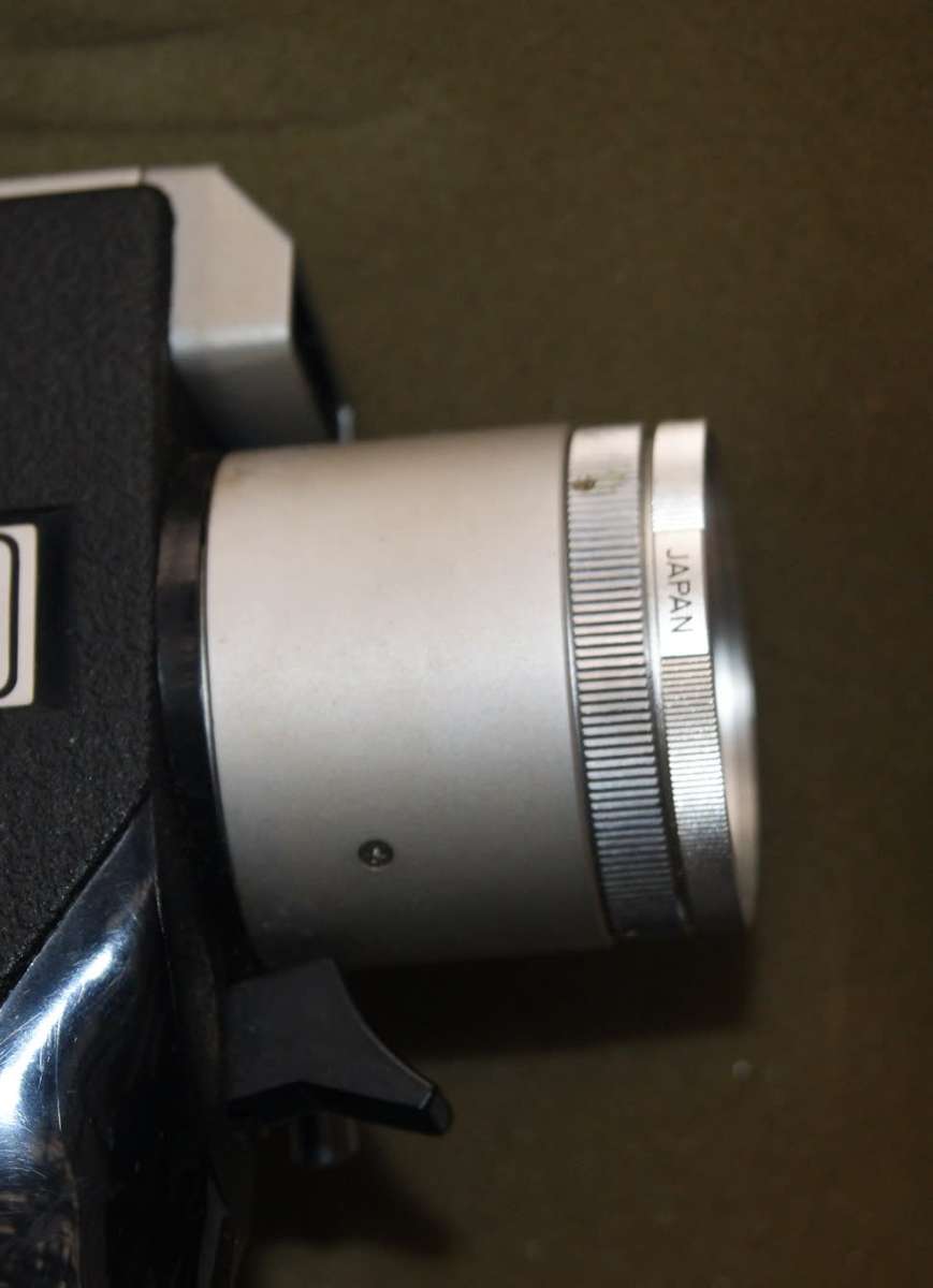 Canon Zoom 250 Super 8 in Original Case