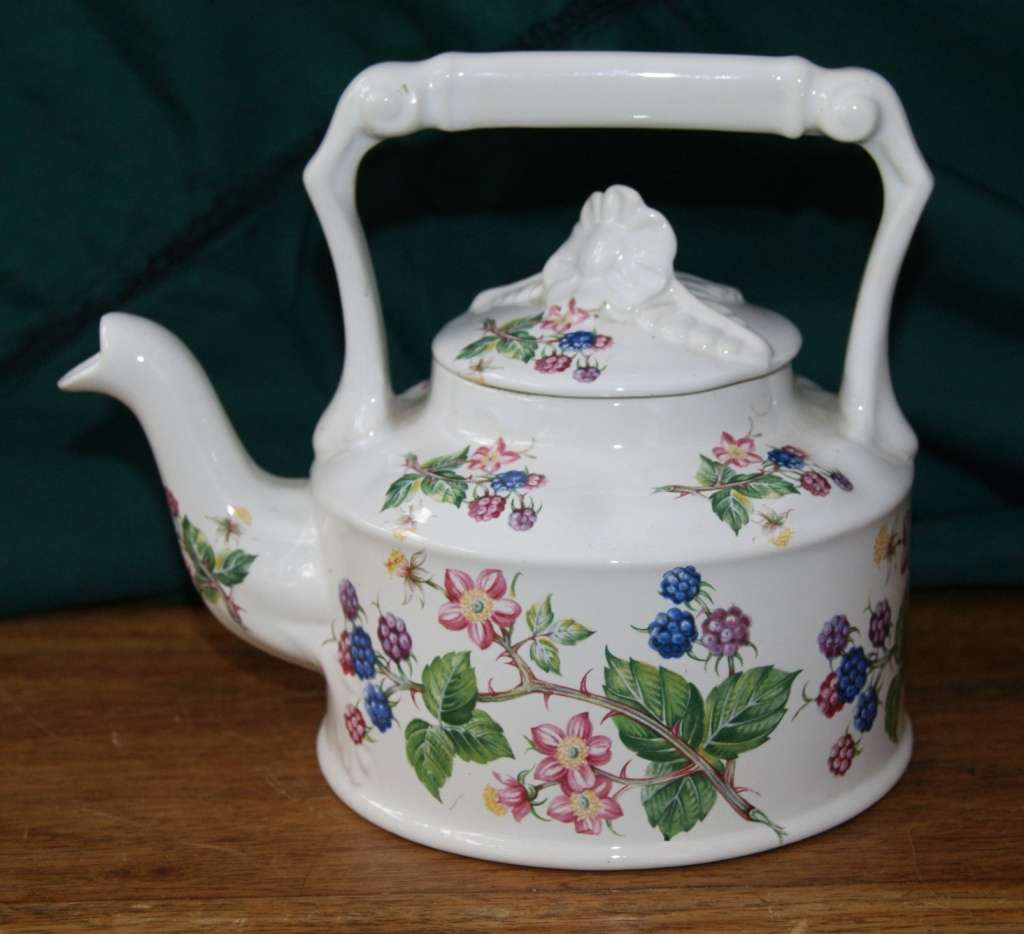 Arthur Wood 6106 Floral Teapot