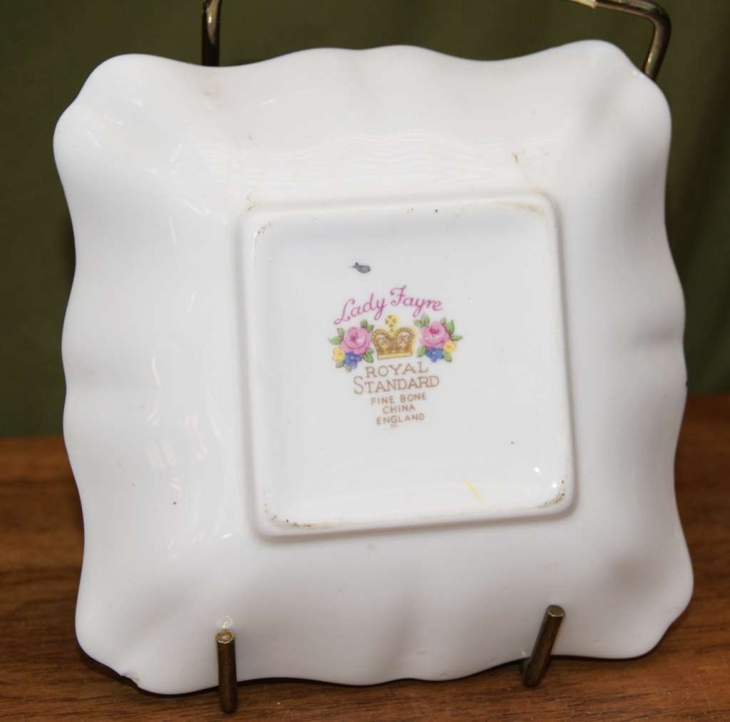 Royal Standard `Lady Fayre` Square Dish